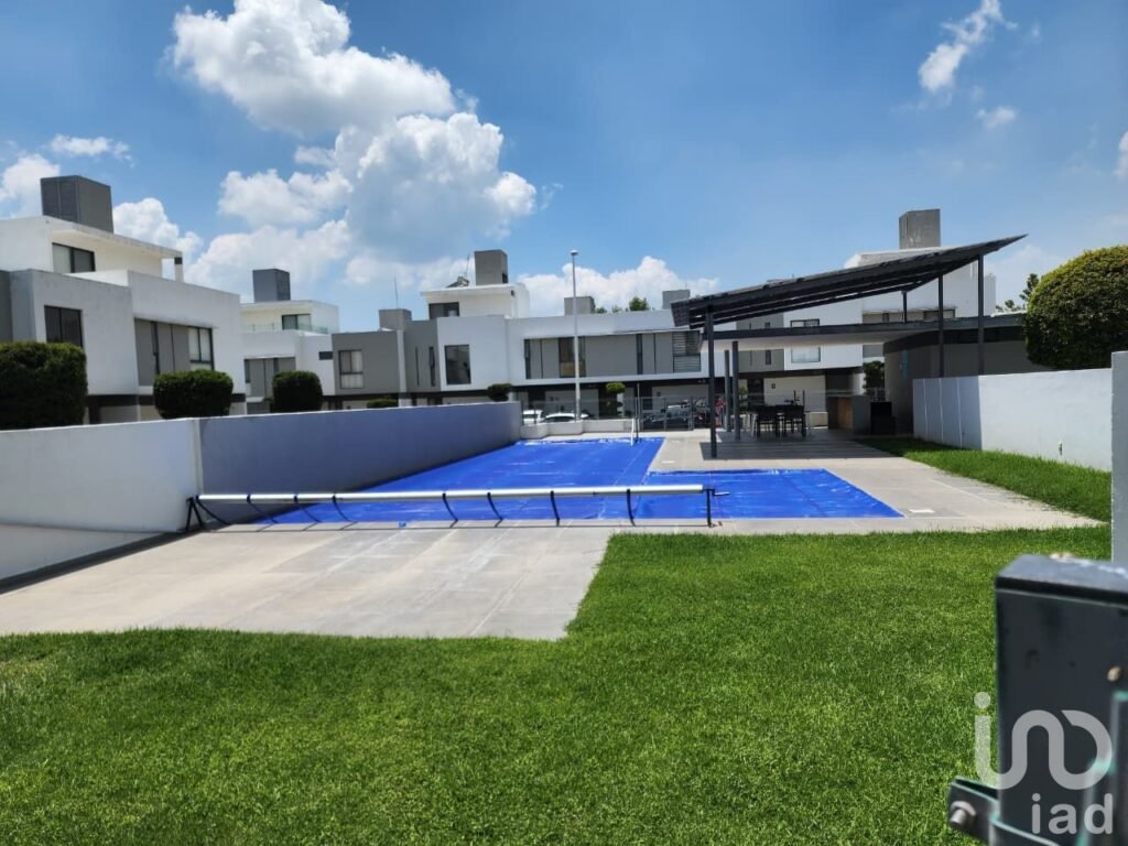 CASA EN CONDOMINIO LAS GRULLAS EN TLAJOMULCO DE ZUÑIGA JAL.