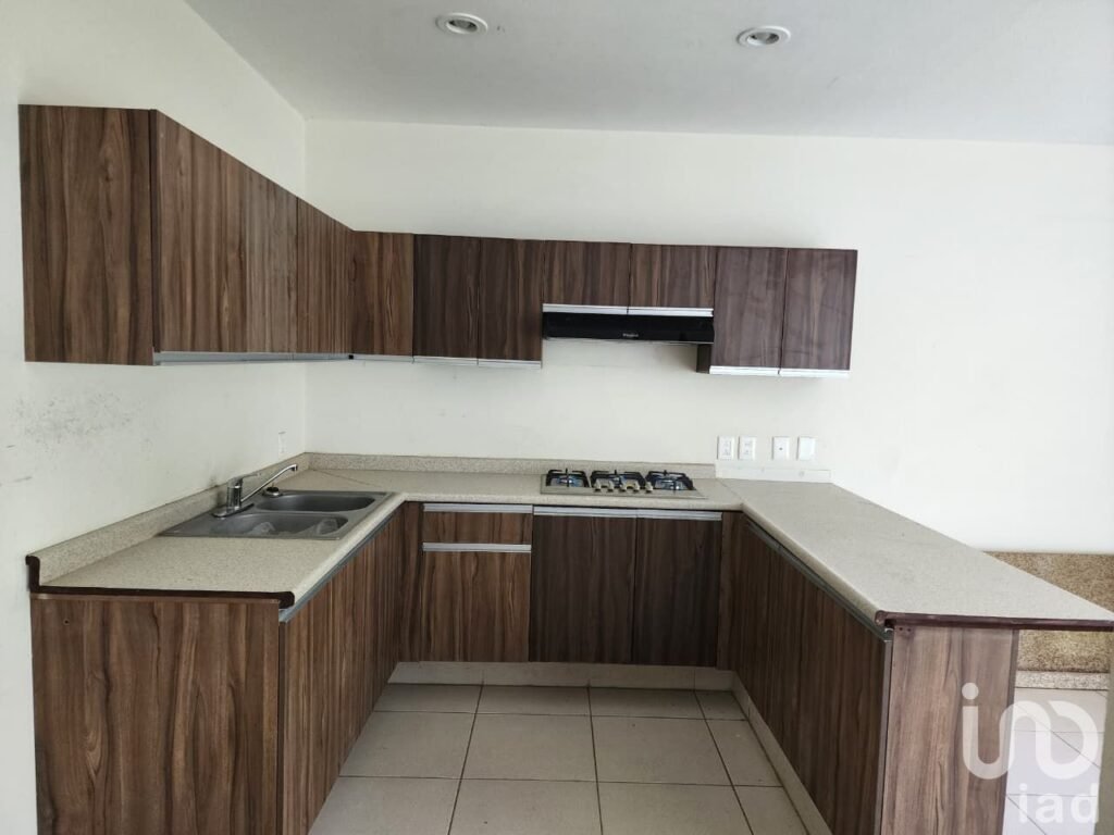 CASA EN CONDOMINIO LAS GRULLAS EN TLAJOMULCO DE ZUÑIGA JAL.