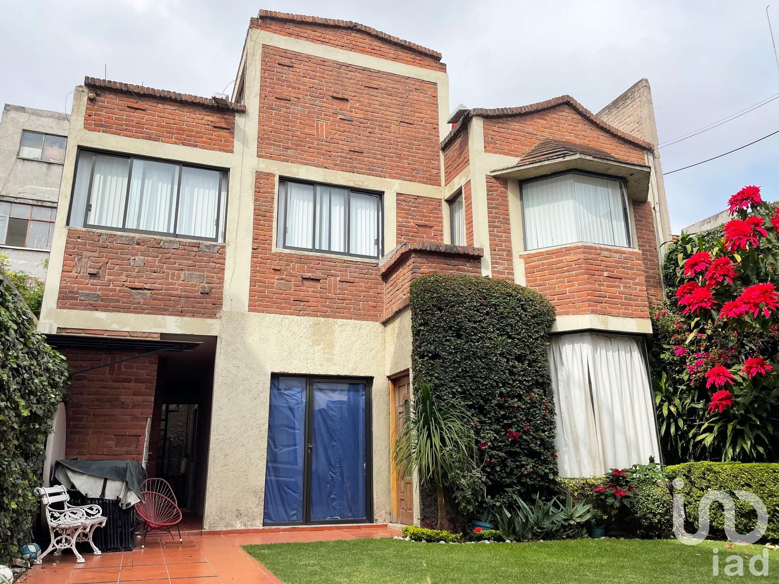 Casa en venta en Narvarte Poniente, calle Xochicalco, Deleg. Benito Juárez Cdmx.