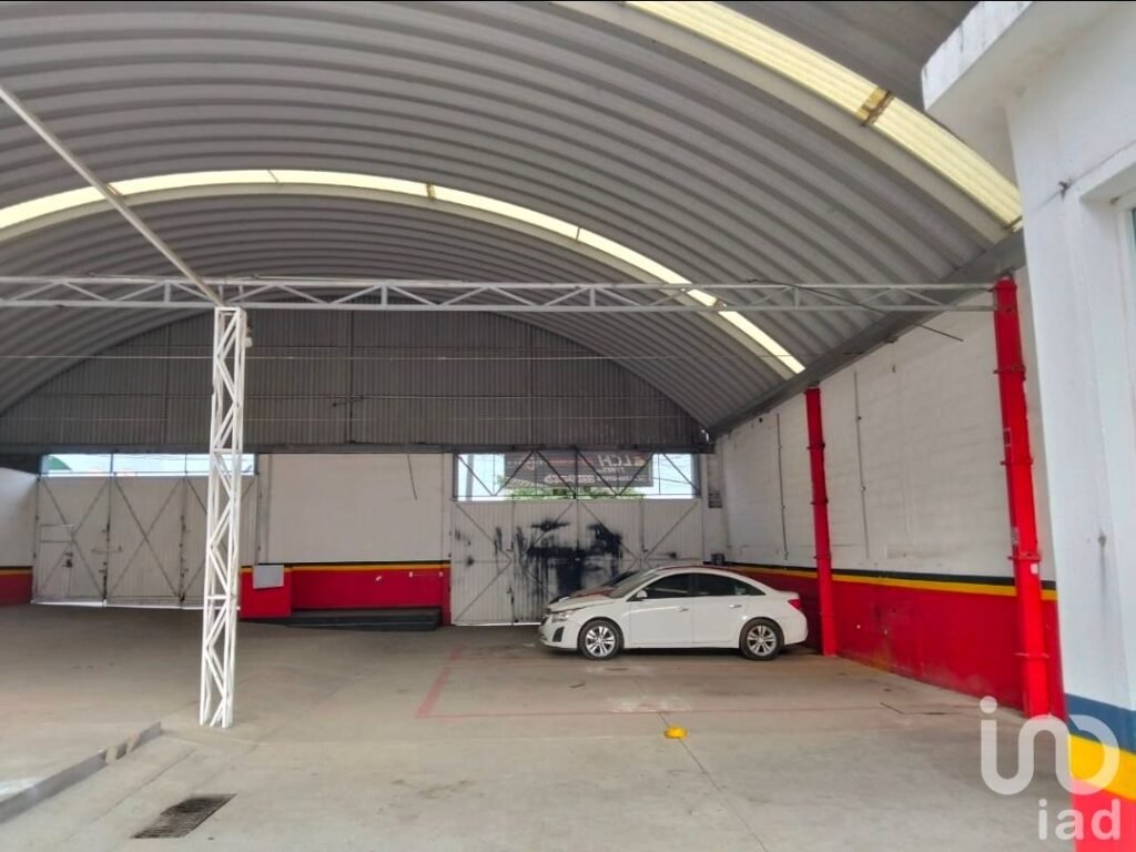 Bodega en renta cerca de la Autopista