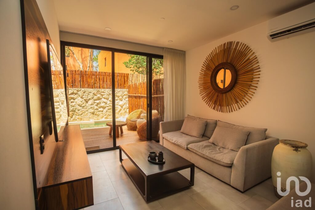 Casa Residencial en Venta de 3 Recamaras con Paneles Solares