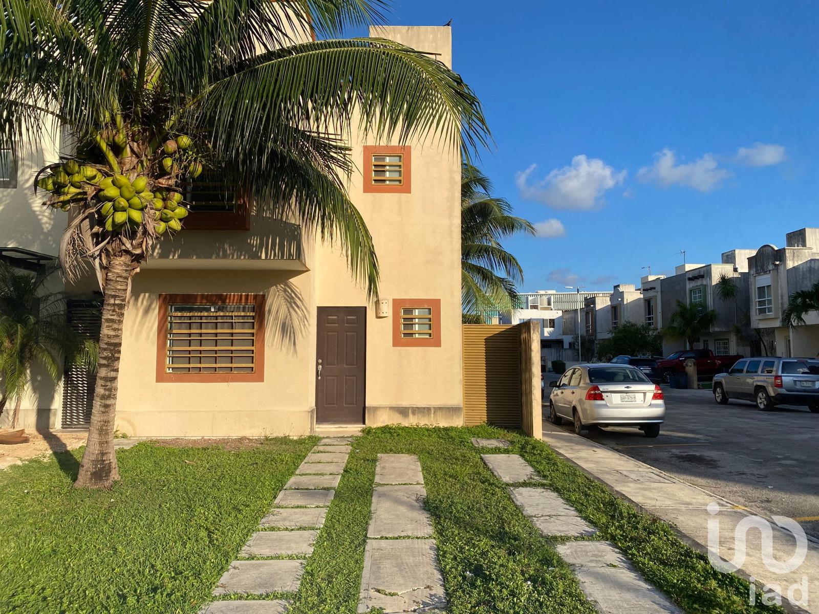 CASA EN RENTA JARDINES DEL SUR CANCUN QUINTANA ROO