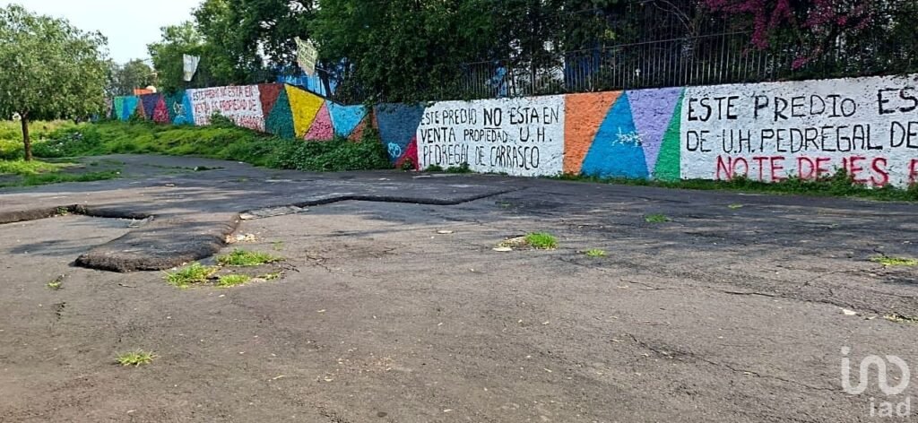 VENDO EXCELENTE TERRENO EN AV DEL IMÁN