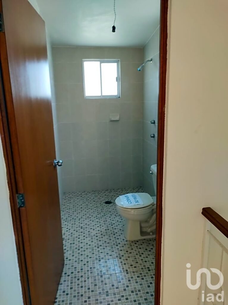 CASA EN VENTA, UBICADA EN FRACC. EL BUEN SUCESO, APLICA PARA CREDITOS.