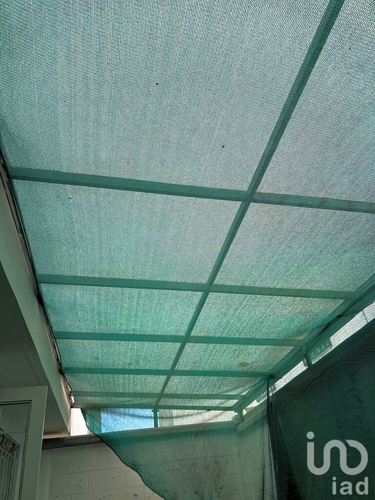 CASA EN VENTA, UBICADA EN FRACC. EL BUEN SUCESO, APLICA PARA CREDITOS.