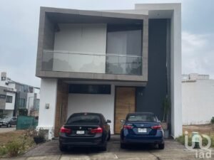 Casa en Almendos, Valle Imperial, Arquitectura con Intención