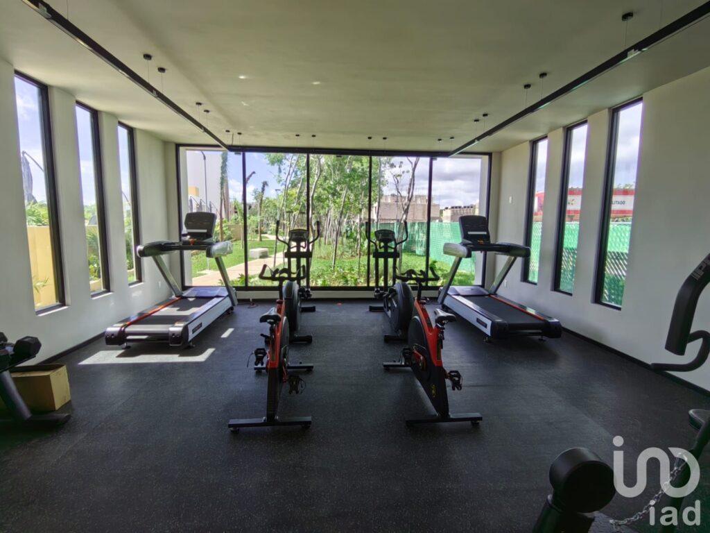 DEPARTAMENTO EN VENTA AMENIDADES Y RODEADO DE NATURALEZA, AV. HUAYACAN, CANCUN, Q.ROO