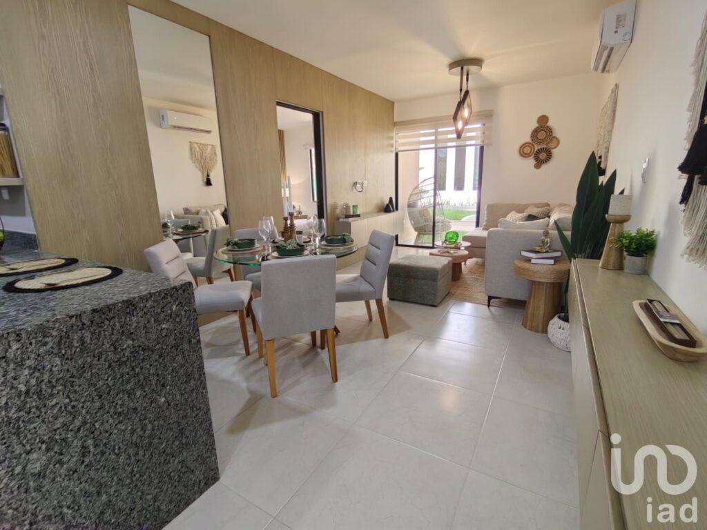 DEPARTAMENTO EN VENTA AMENIDADES Y RODEADO DE NATURALEZA, AV. HUAYACAN, CANCUN, Q.ROO