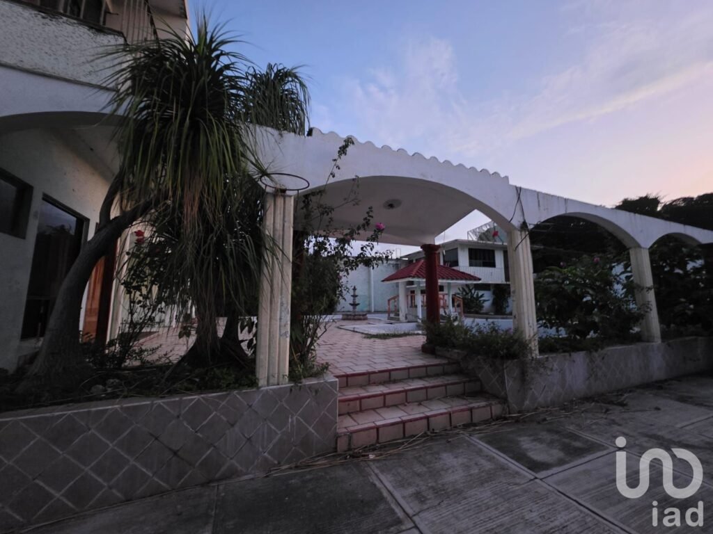 Venta de hotel en Trapiche del Rosario en Actopan Veracruz