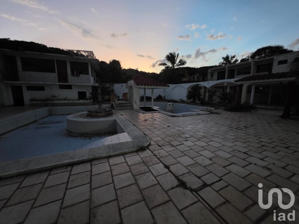 Venta de hotel en Trapiche del Rosario en Actopan Veracruz