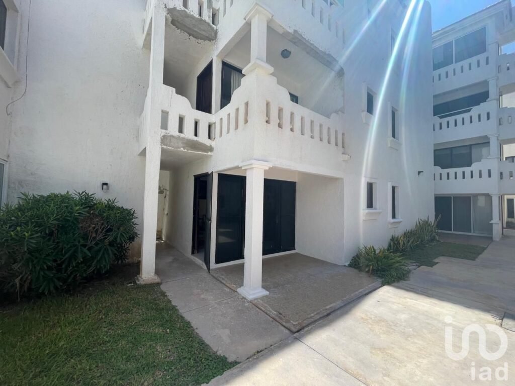 DEPARTAMENTO EN VENTA FRENTE AL MAR, CHICXULUB PUERTO, MÉRIDA, YUCATÁN