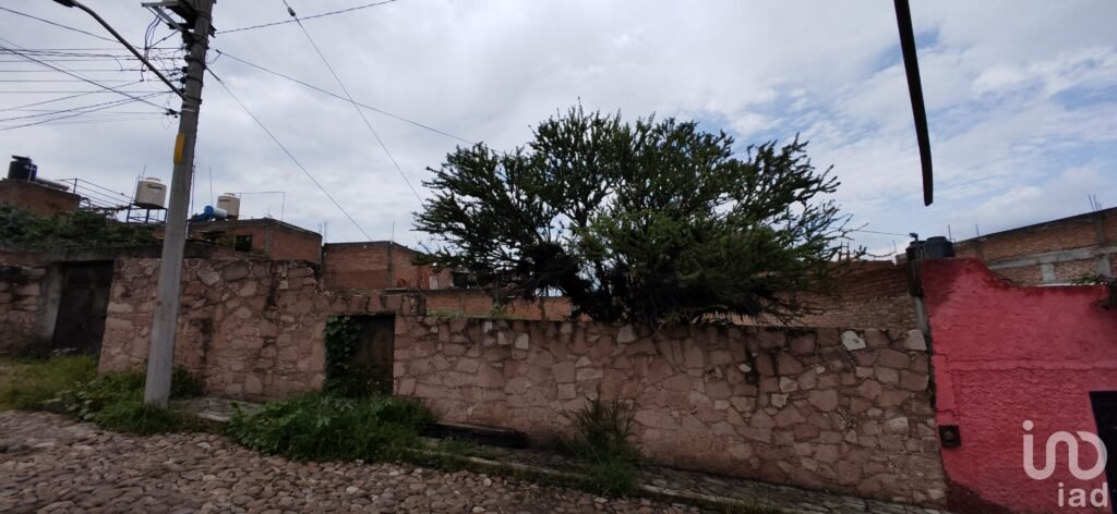 VENTA terreno habitacional, 301 m², Olimpo, San Miguel de Allende