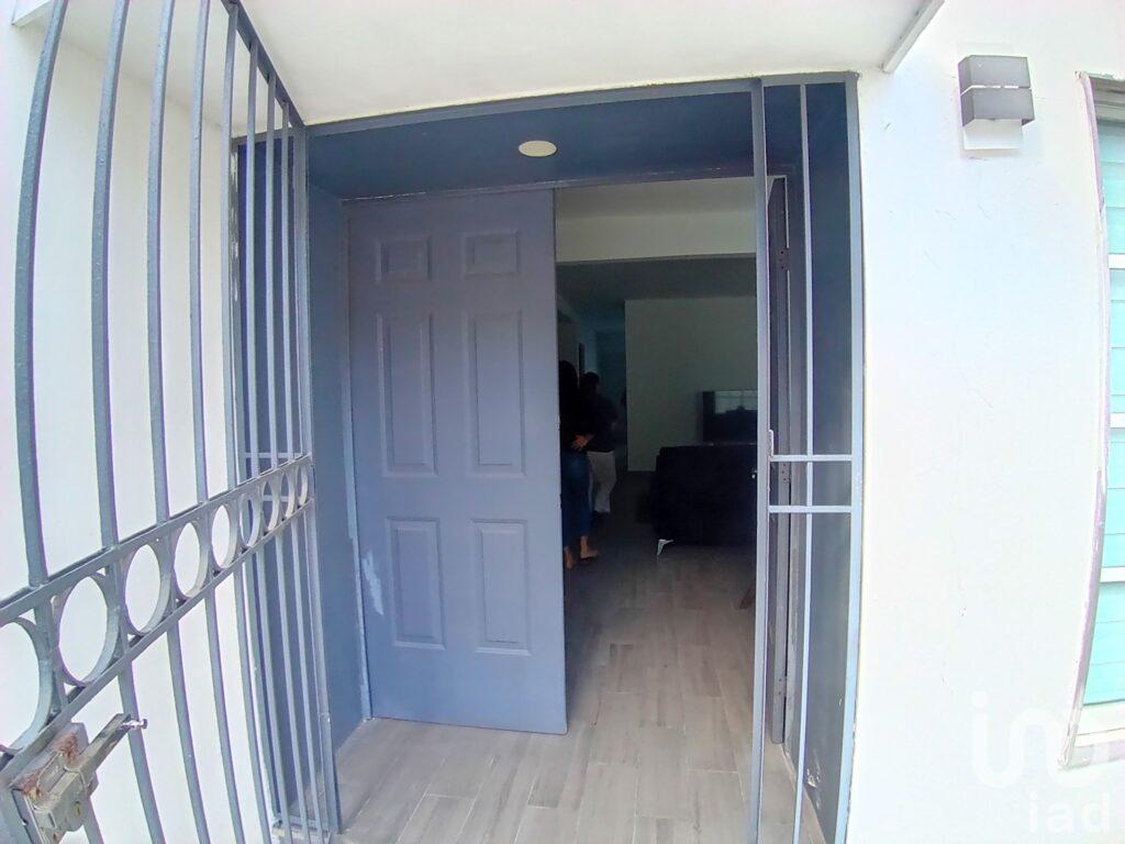 Casa de 8 recamaras en Cancun Centro, Alberca, ideal para negocio