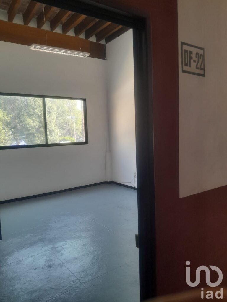 Oficinas y local en Renta Ex hacienda Coapa, CDMX