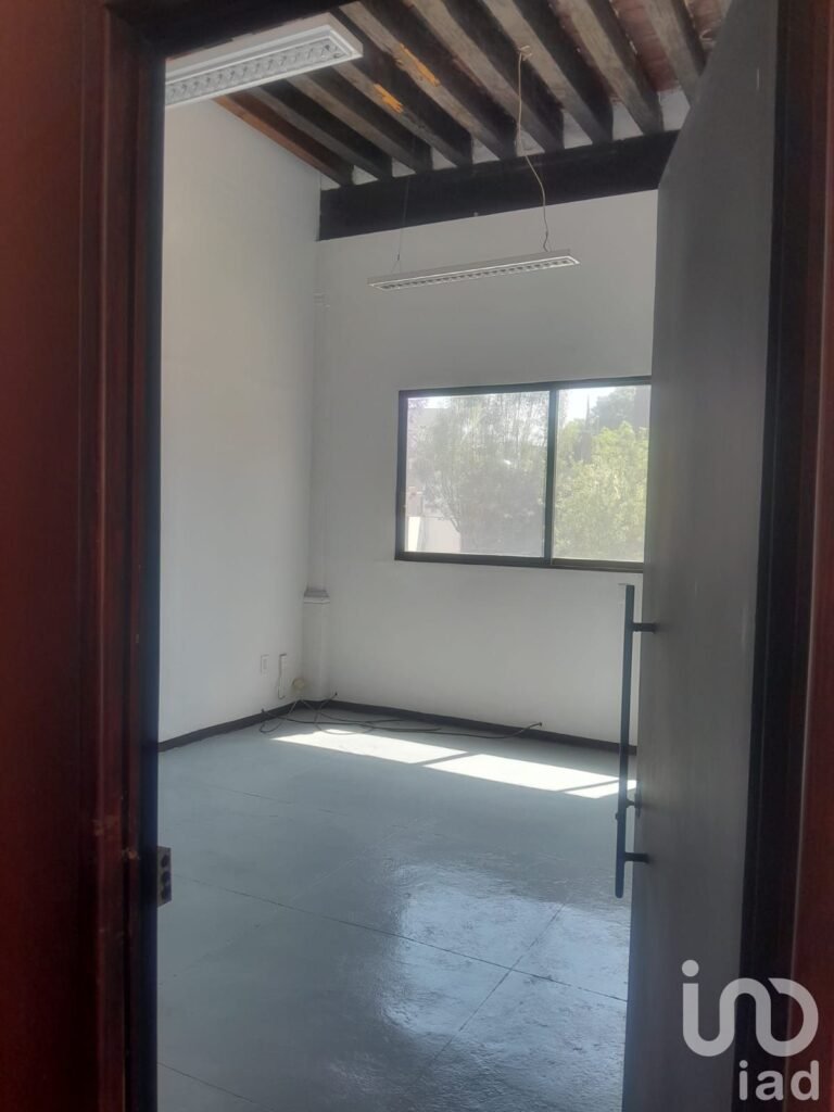 Oficinas y local en Renta Ex hacienda Coapa, CDMX