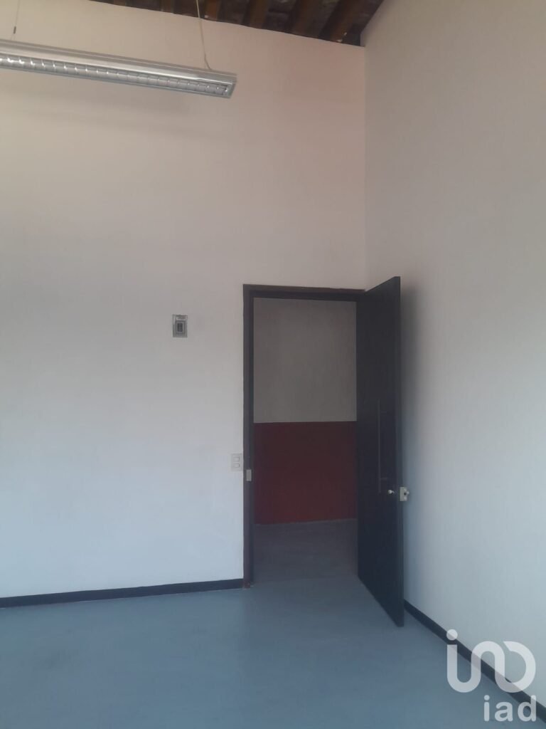 Oficinas y local en Renta Ex hacienda Coapa, CDMX