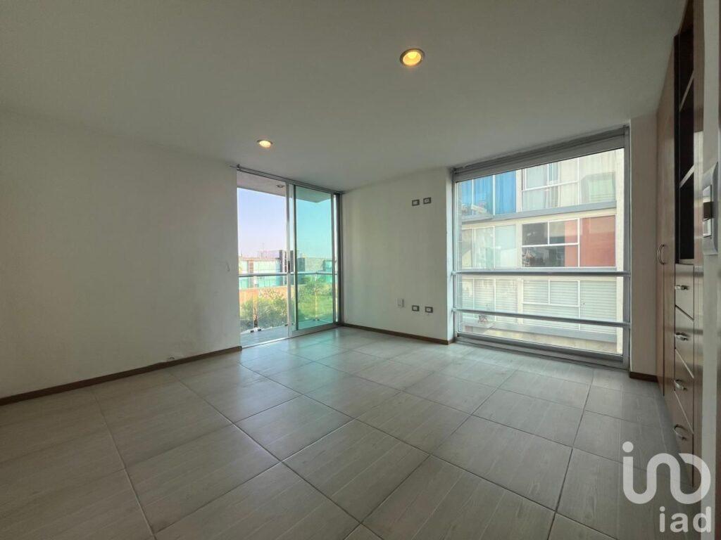 DEPARTAMENTO EN VENTA JUNTO A LA UDLAP A UN PASO DE PERIFERICO EN PUEBLA