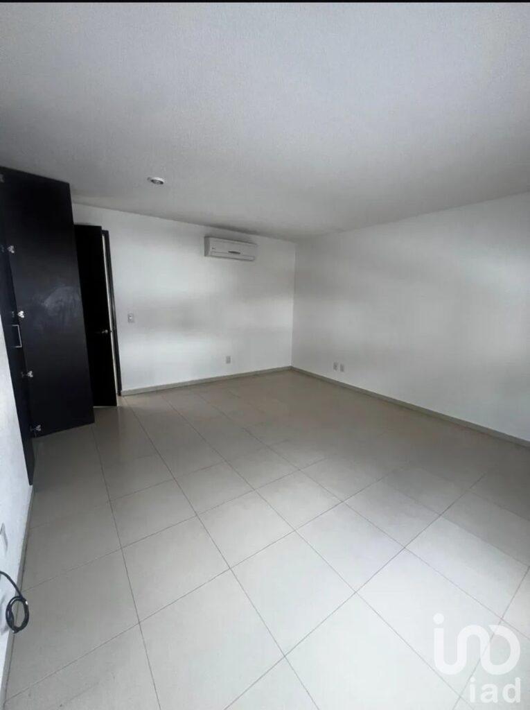 VENTA DE CASA EN JRIQUILLA SANTA FE