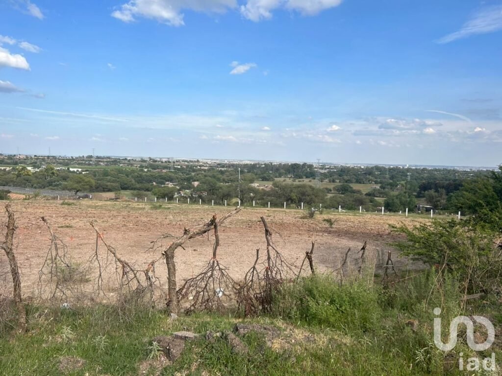 TERRENO EN VENTA EN AV. LOS ARQUITOS, JESUS MARIA, AGUASCALIENTES SUP. 12,817 M2