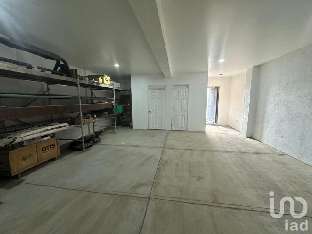 OFICINAS EN VENTA EN AV. SIGLO, XXI , NORTE PONIENTE, EX EJIDO JESUS MARIA, AGUASCALIENTES.