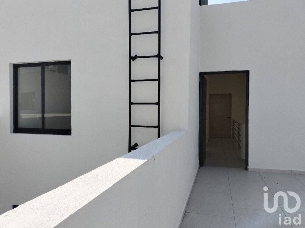 Casa en Venta. Opción con terreno colindante