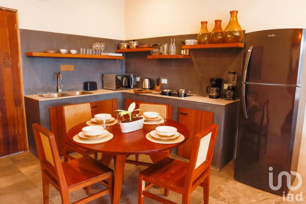 ESTUDIO EN TULUM CENTRO CON ALBERCA Y AMENIDADES ZONA CON INFRAESTRUCTURA Y SERVICIOS