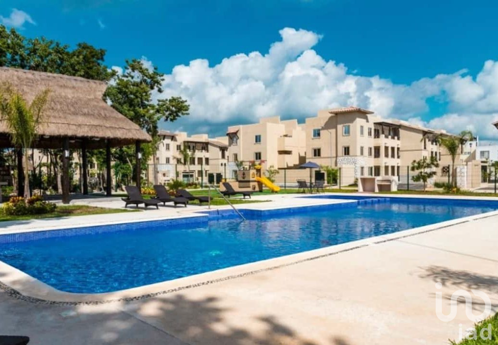 Departamento en venta en Playa del Carmen, Real Amalfi, Coto 2, segundo nivel