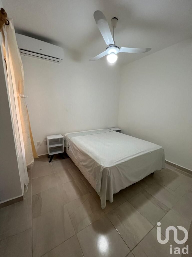 EN VENTA DEPARTAMENTO AMUEBLADO EN 3PLAYA DEL CARMEN