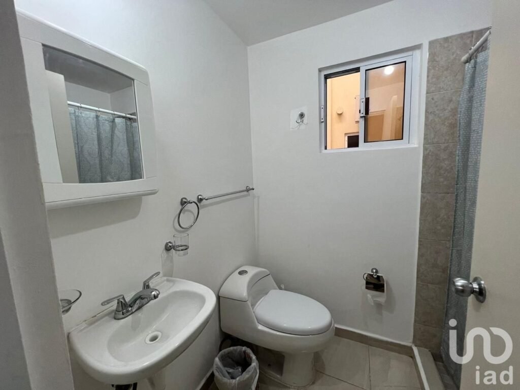 EN VENTA DEPARTAMENTO AMUEBLADO EN 3PLAYA DEL CARMEN