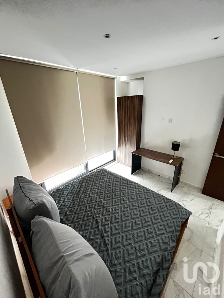 RENTA DEPARTAMENTO EN PLAYA DEL CARMEN A DOS CALLES DE CENTRO MAYA