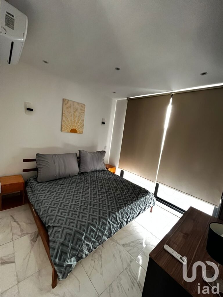 RENTA DEPARTAMENTO EN PLAYA DEL CARMEN A DOS CALLES DE CENTRO MAYA