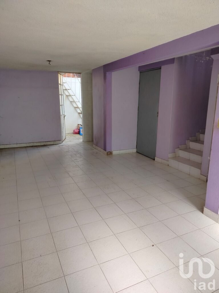 CASA PARA REMODELAR EN CIVAC JIUTEPEC MORELOS