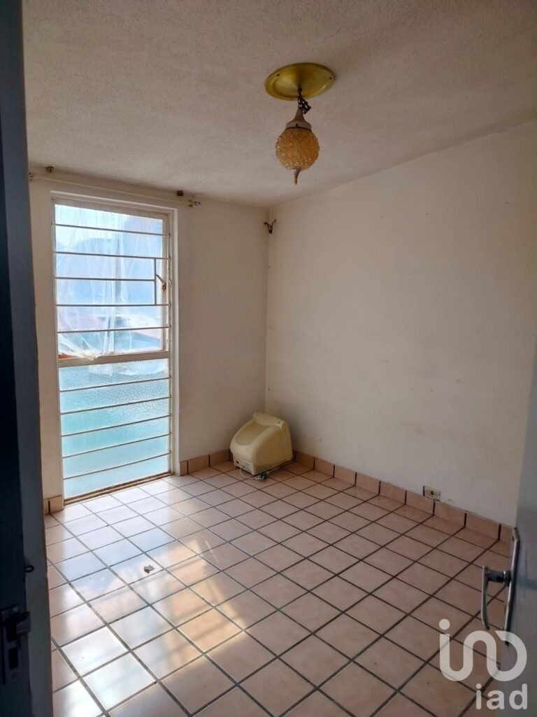 CASA PARA REMODELAR EN CIVAC JIUTEPEC MORELOS