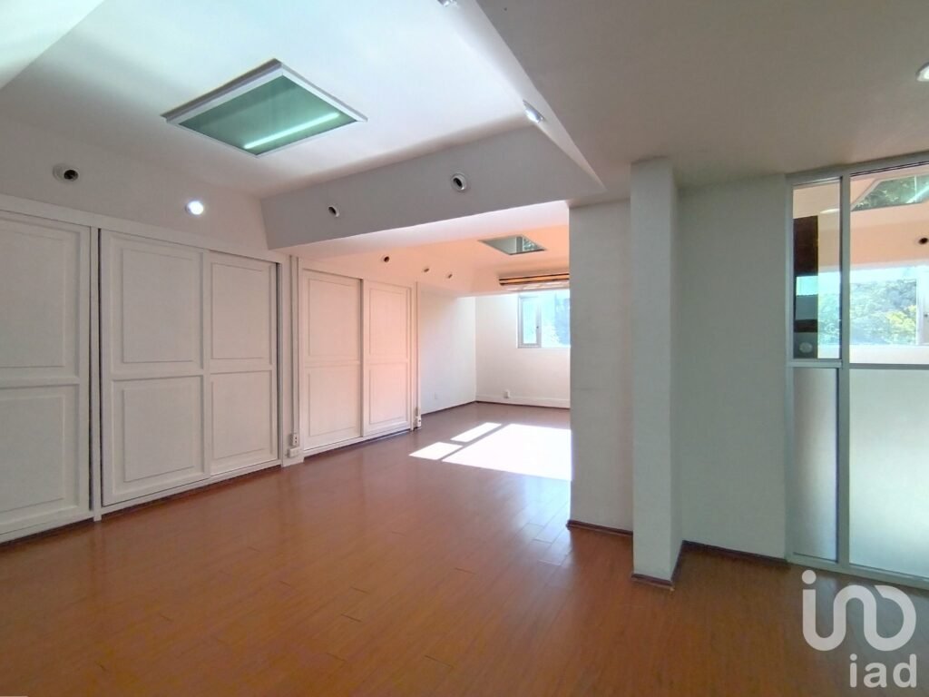 Oficina en Renta en la colonia Juárez a una cuadra de la Diana en Reforma