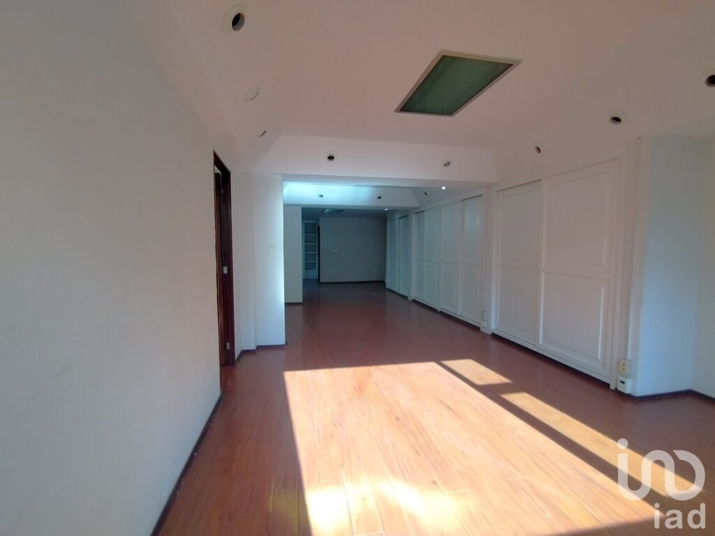 Oficina en Renta en la colonia Juárez a una cuadra de la Diana en Reforma