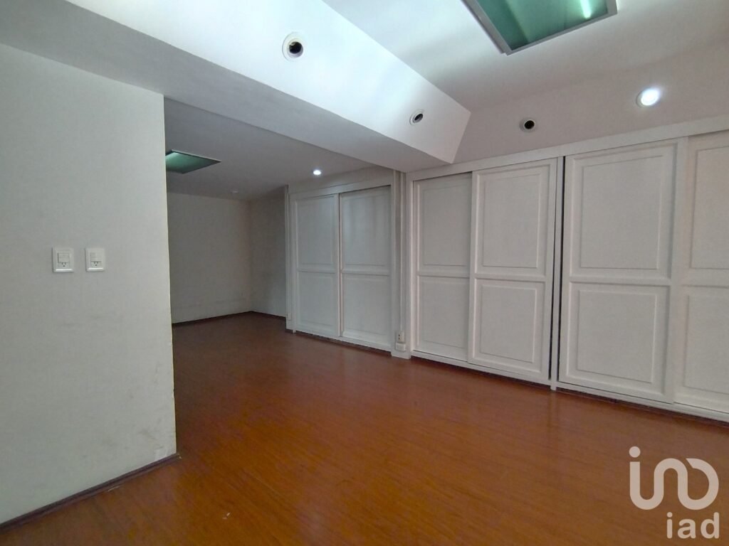 Oficina en Renta en la colonia Juárez a una cuadra de la Diana en Reforma