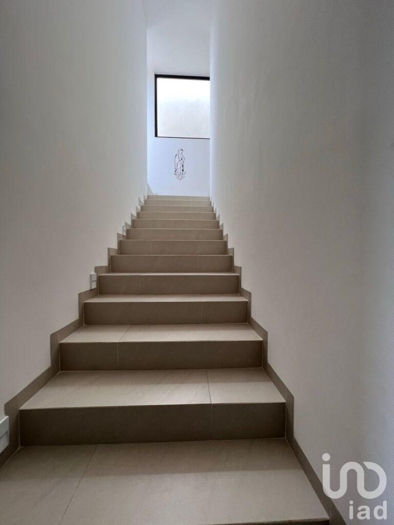 CASA EN VENTA EN ZIBATA QUETETARO