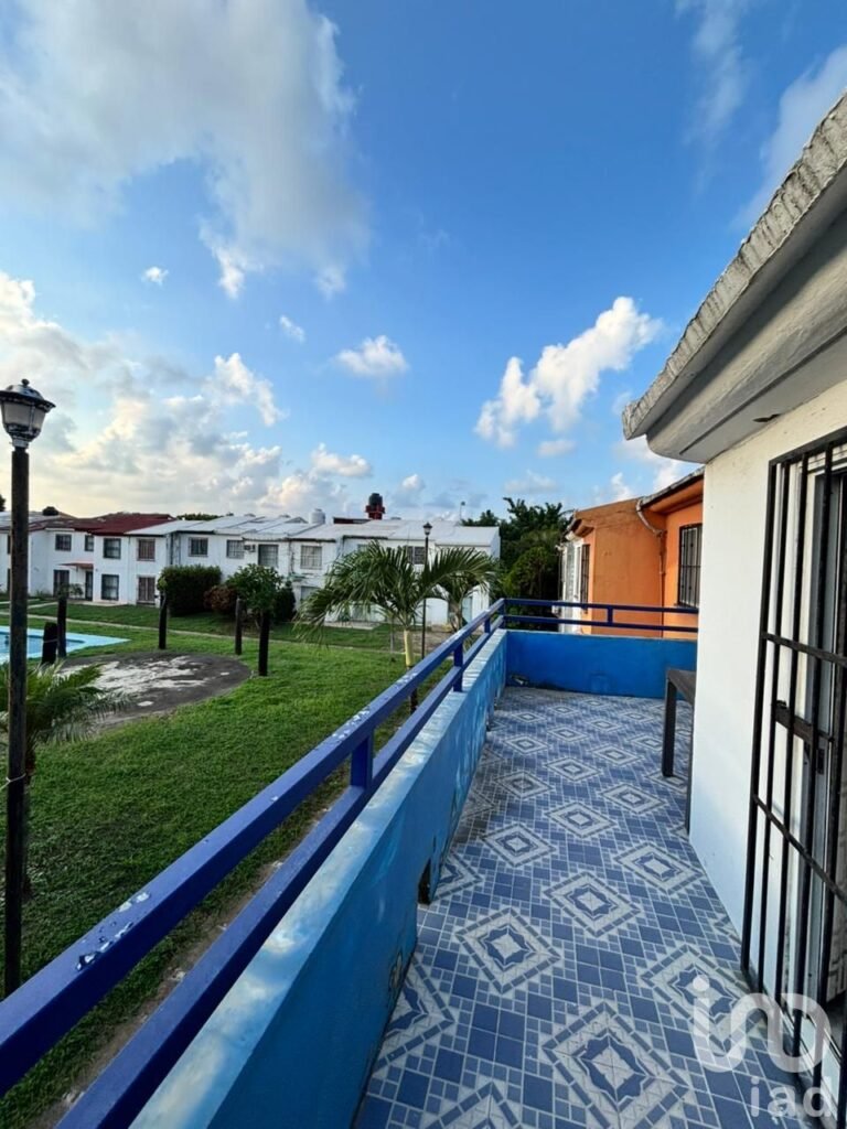 Casa con alberca en Geovillas Los Pinos, Veracruz