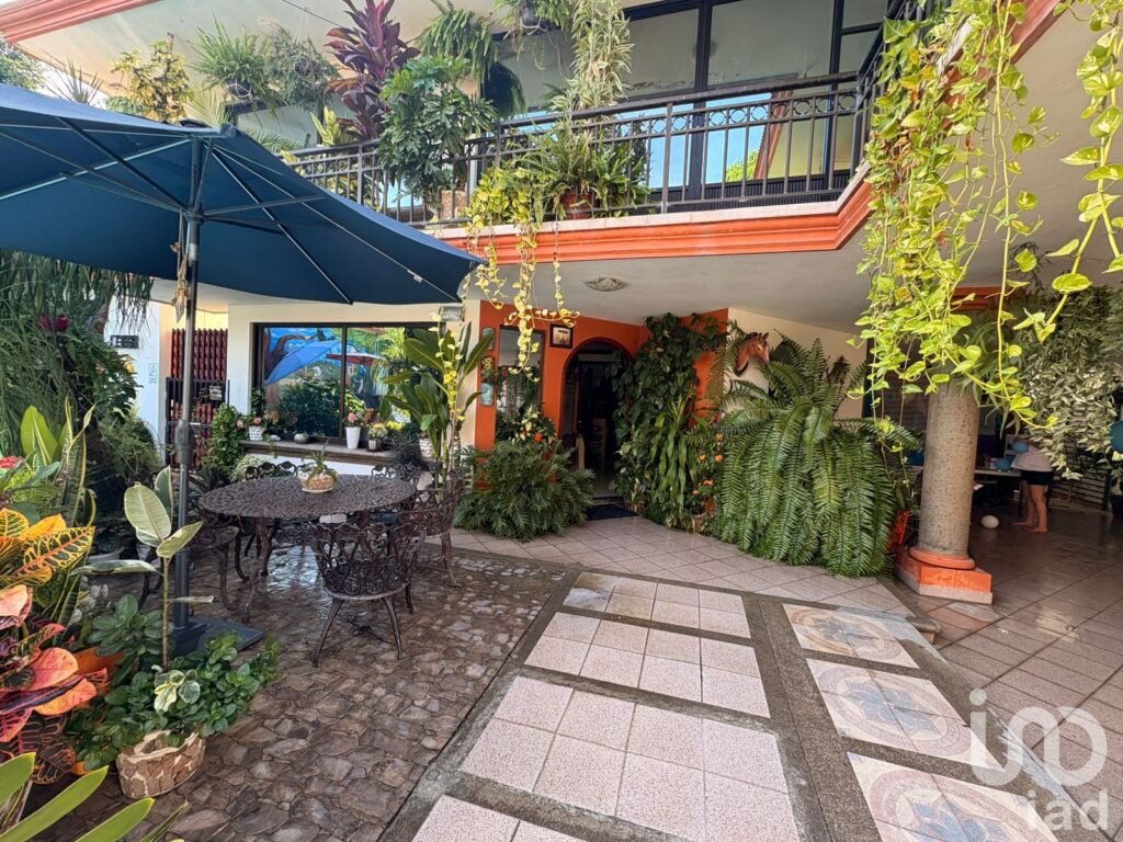 Casa con Alberca en Venta en San Rafael, Veracruz , Ideal para Proyecto Turístico