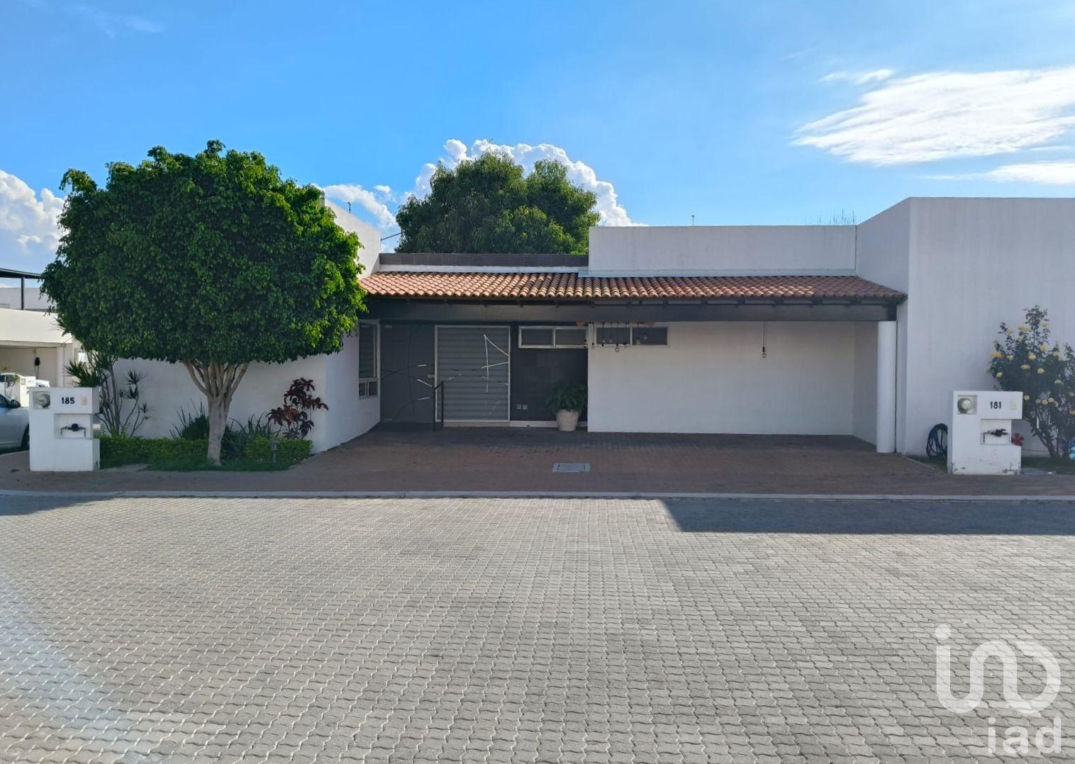 VENTA. Casa, Circ. Popol Vuh, Kiin Residencias, Celaya, Gto. VENTA. Casa, Circ. Popol Vuh, Kiin Residencias, Celaya, Gto.