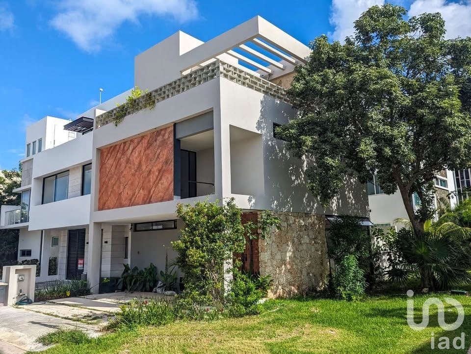 CASA EN VENTA EN ARBOLADA, CANCÚN CASA EN VENTA EN ARBOLADA, CANCÚN