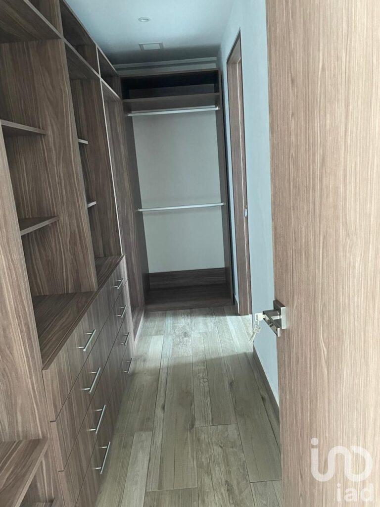 VENTA DE DEPARTAMENTO EN ISOLA CANCUN