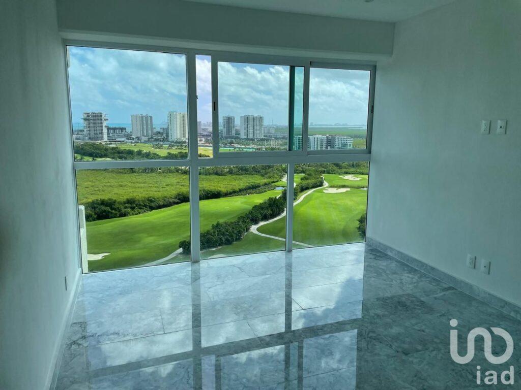 VENTA DE DEPARTAMENTO EN ISOLA CANCUN