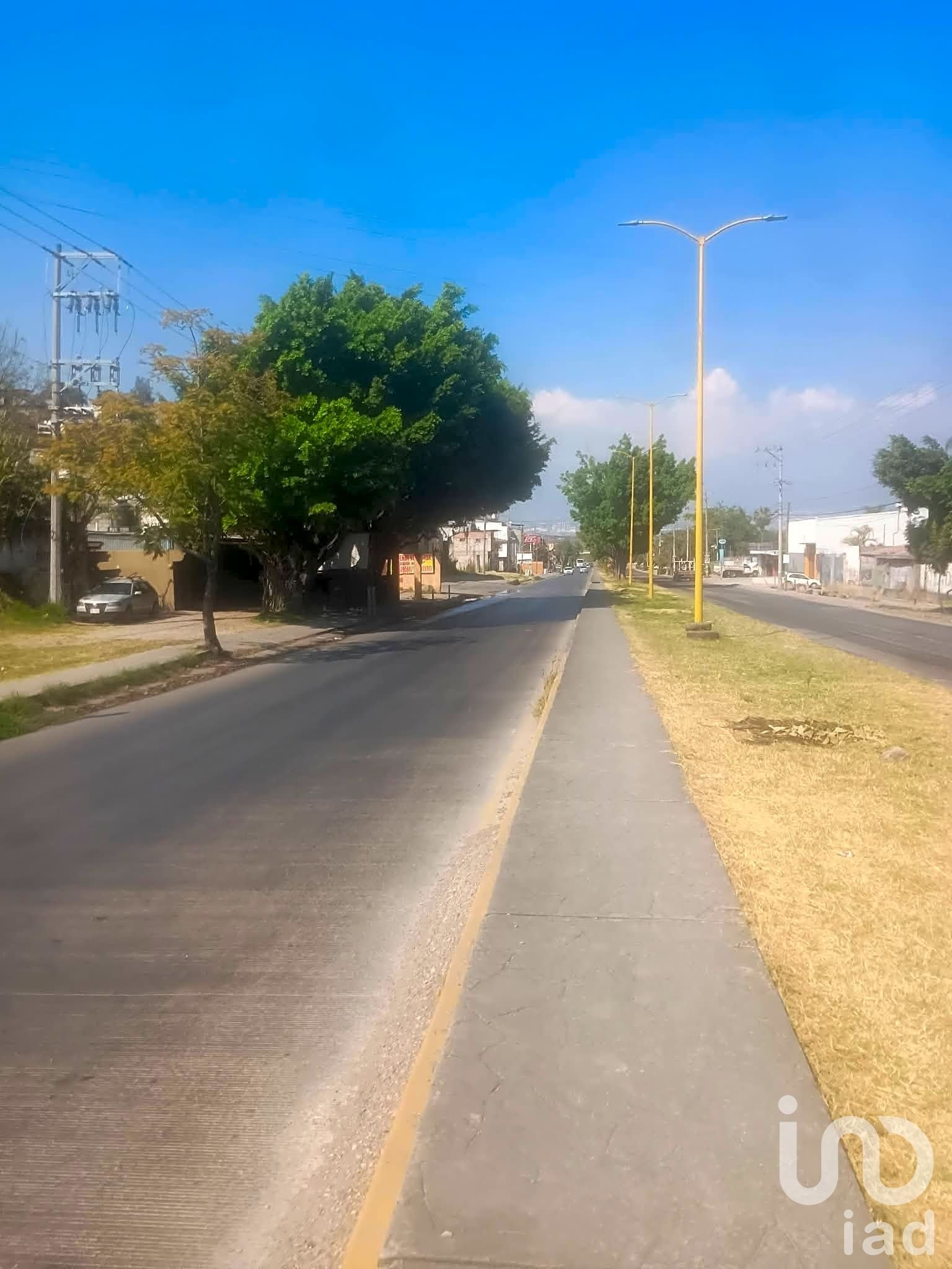 EXELENTE OPORTUNIDAD DE TERRENO!!!  IDEAL PARA FRANQUICIAS