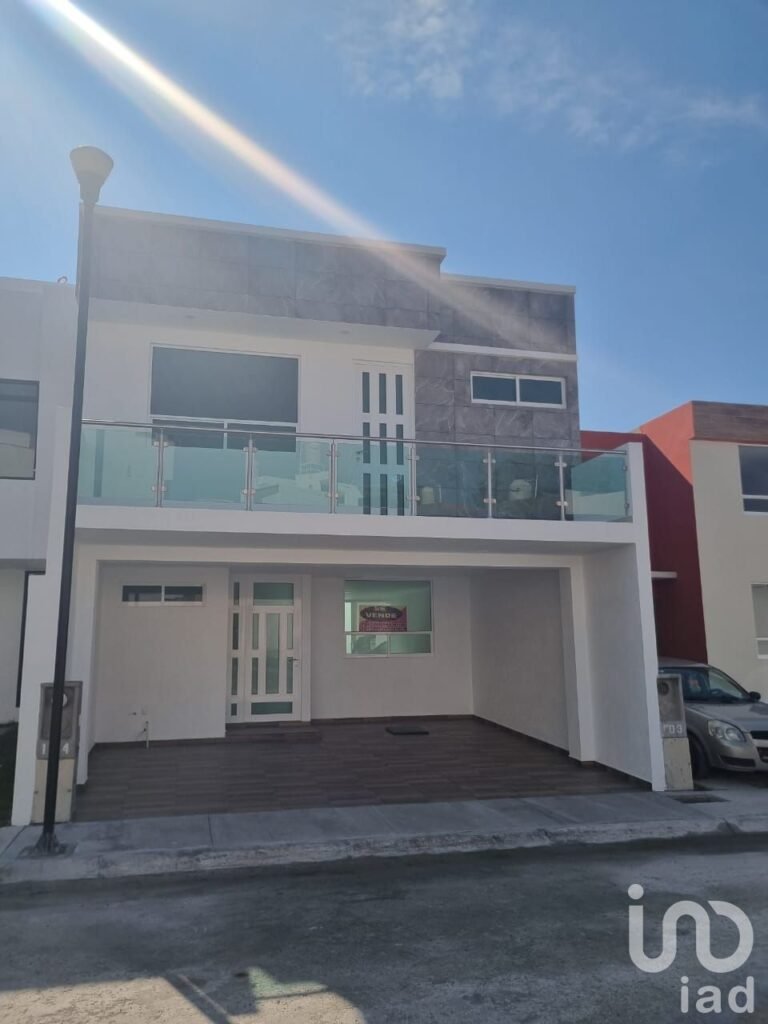 Casa En Venta En Residencial La Molienda Pachuquilla