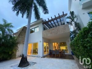 RENTA DE CASA EN ISLA DORADA CANCUN QUINTANA ROO