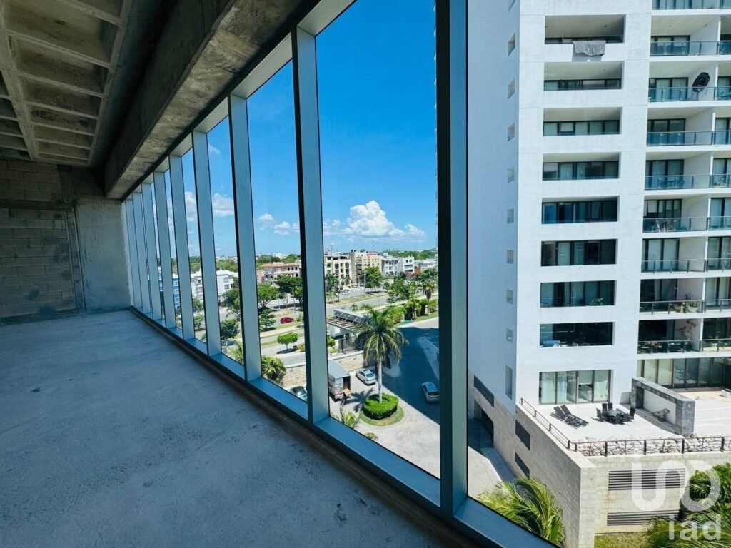 VENTA DE OFICINA EN NIDO PUERTO CANCUN