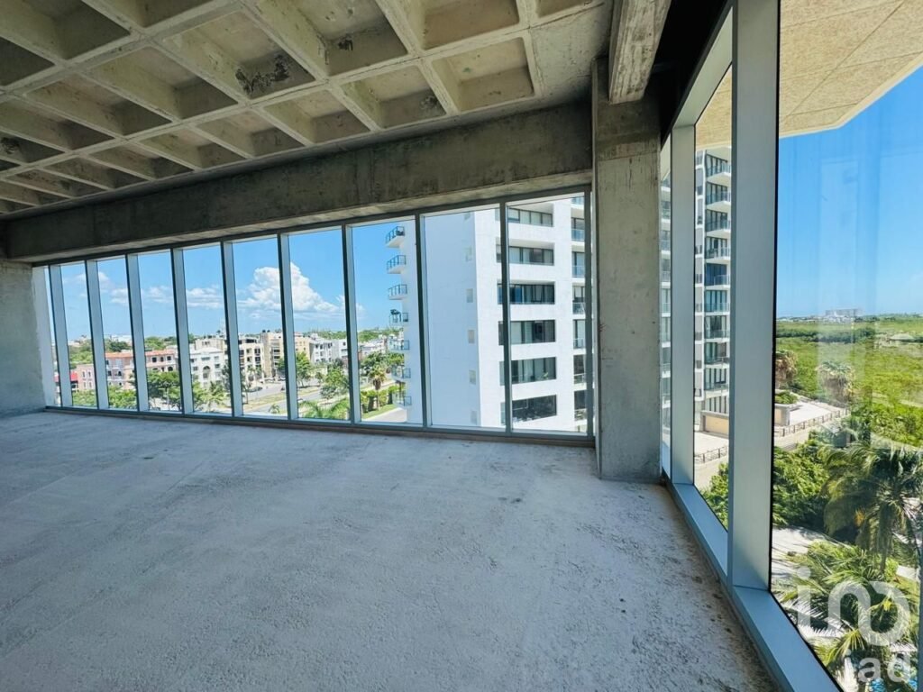 VENTA DE OFICINA EN NIDO PUERTO CANCUN