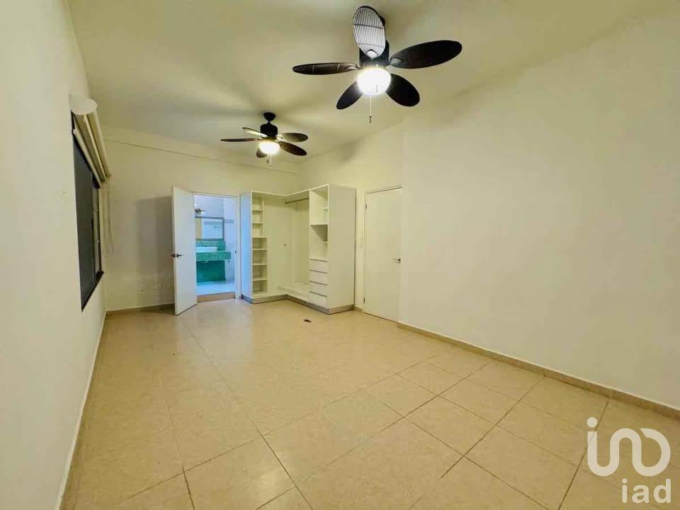 VENTA DE CASA EN RESIDENCIAL VILLA MAGNA EN CANCUN