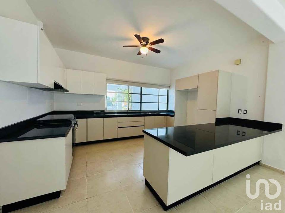 VENTA DE CASA EN RESIDENCIAL VILLA MAGNA EN CANCUN
